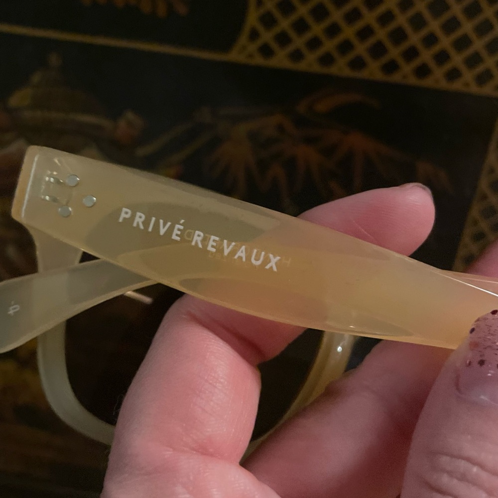 Prive Revaux Stylish Cream Sunglasses - Picture 3 of 7